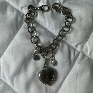 New Guess Lady Heart bracelet watch stainless steel quartz watch